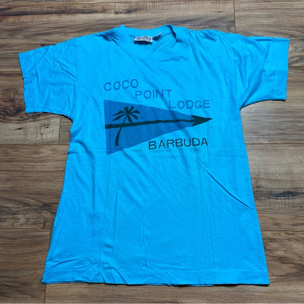 Vintage 80s Coco Point Lodge Barbuda Single Stitch Double Bull Tshirt